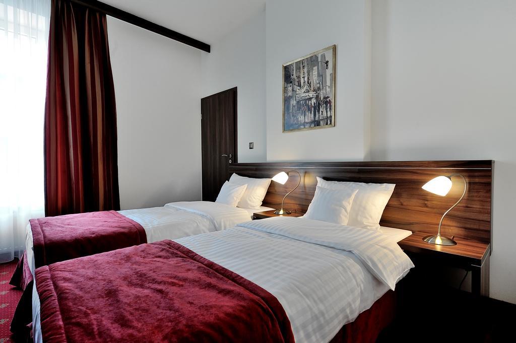 Hotel Centrum Σοσνόβιετς Δωμάτιο φωτογραφία