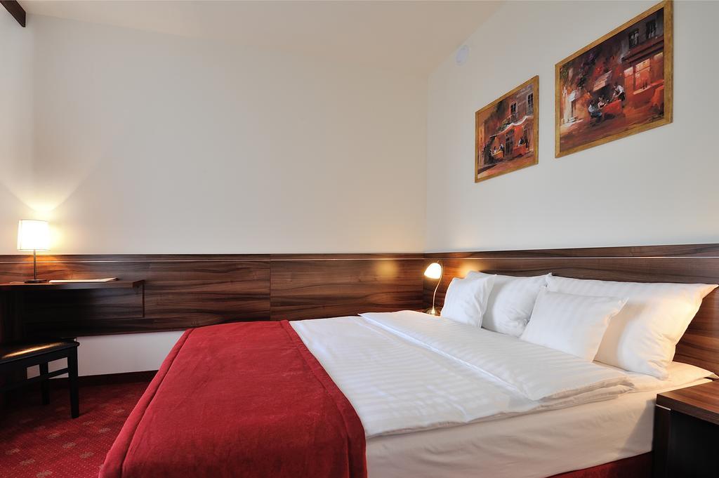 Hotel Centrum Σοσνόβιετς Δωμάτιο φωτογραφία