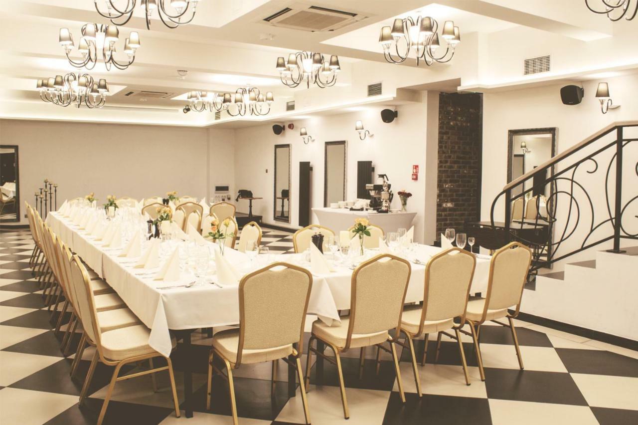 Hotel Centrum Σοσνόβιετς Εξωτερικό φωτογραφία
